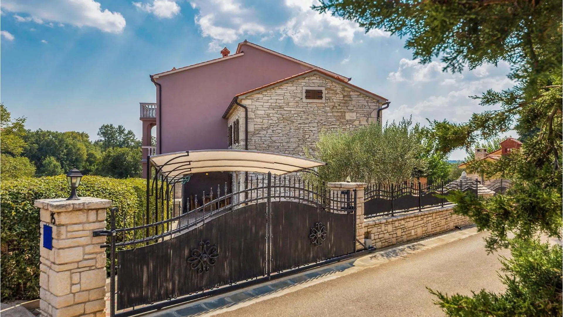2 Bedroom Beautiful Home In Barban Croatia